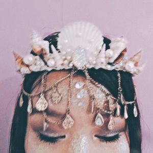 Seashell Crown 🌷